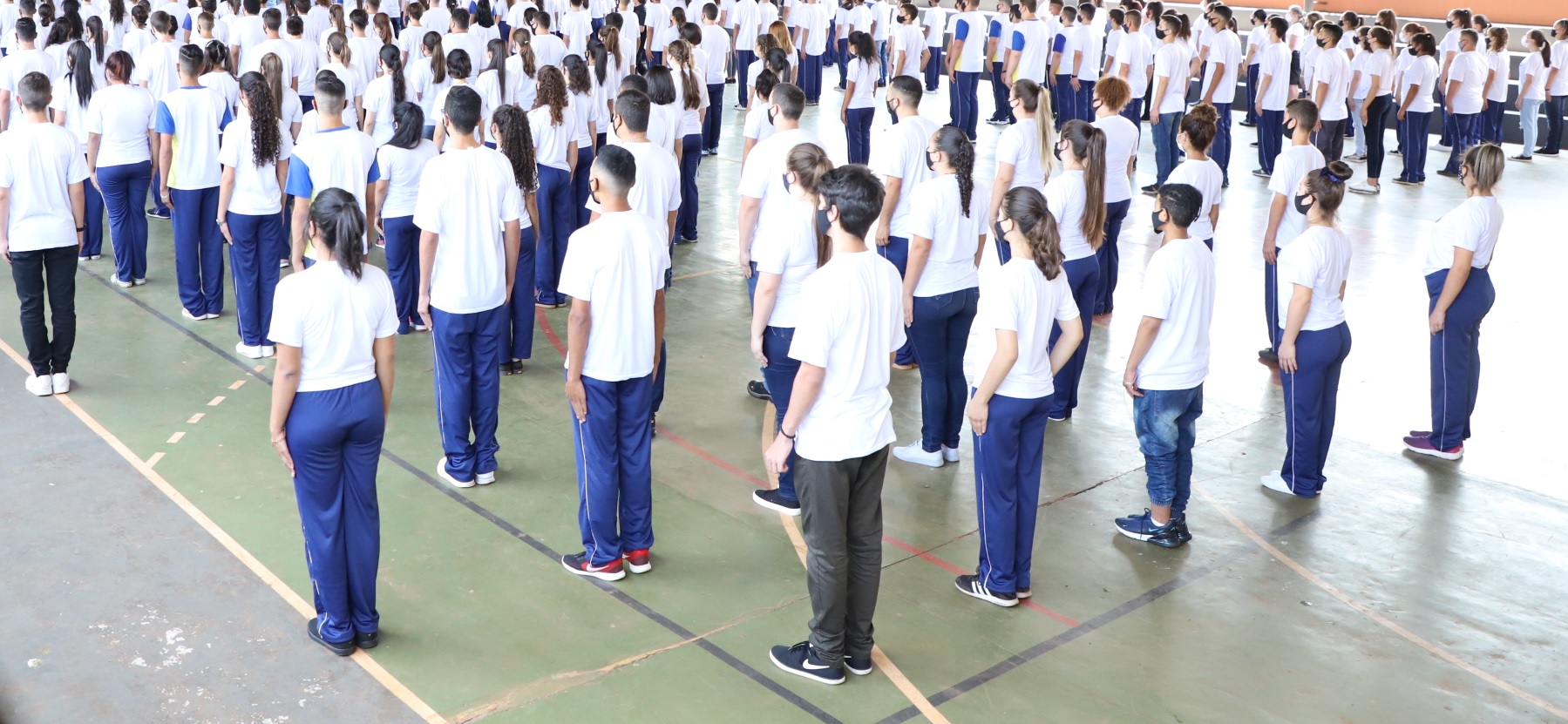 escola cívico-militar