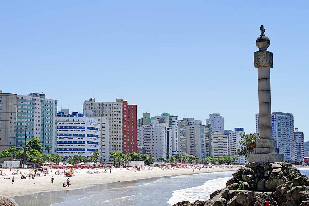 Jhony Sasaki apresenta projeto para identificação de pontos turísticos em São Vicente