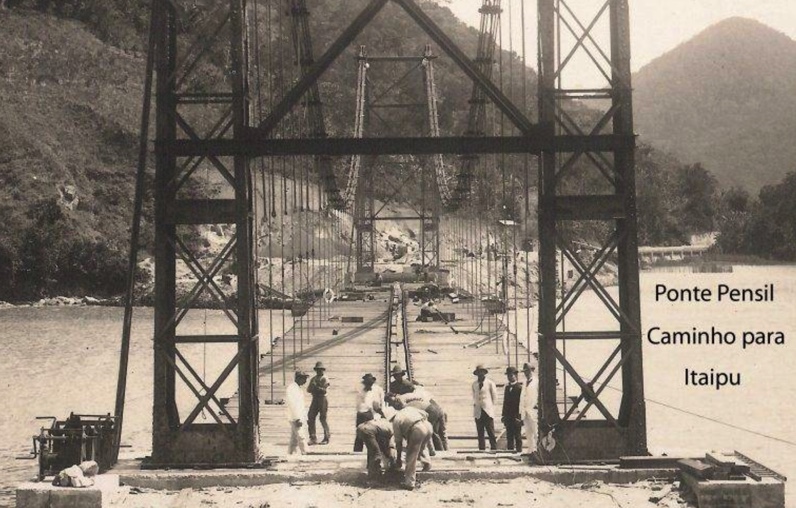 Você sabia que a construção da Ponte Pênsil não era para travessia?