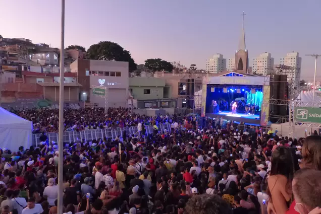 Virada Cultural volta às ruas de SP com festa, arrastões e furtos de celular