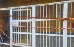 Defesa Civil interdita loja Proplastik que pegou fogo em Praia Grande, SP