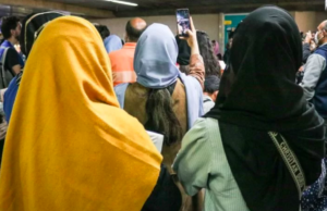 Afegãos refugiados serão transferidos de Praia Grande, SP em agosto, diz secretário nacional de Justiça