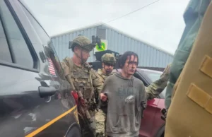 “Indivíduo Brasileiro que estava foragido nos Estados Unidos é detido pelas autoridades.”