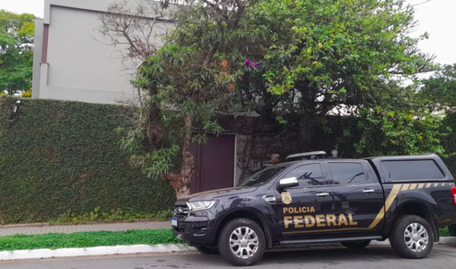 criminosos arrombam portão da casa do ministro fernando haddad