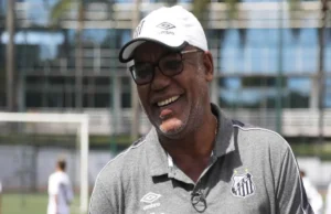 Serginho Chulapa, ex-jogador e ídolo do Santos, é Preso devido ao não pagamento de pensão alimentícia.