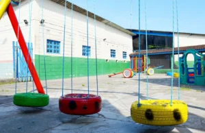 Escola em Itanhaém suspende aulas devido a surto de covid-19