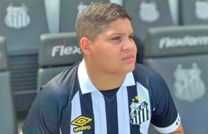 Família faz vaquinha virtual para custear cirurgia de adolescente