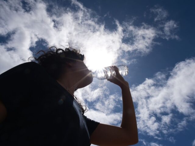 Calor atinge a baixada santista