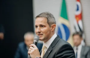 Secretário da Segurança Pública de SP é exonerado e reassume mandato de deputado federal