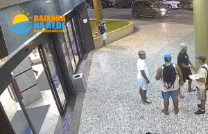 Homens são presos por ameaçar e extorquir vítimas em frente a shopping de São Vicente, SP