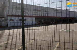 Idoso compra faca em rede atacadista e ameaça funcionários no litoral de SP