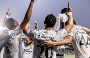 Santos vence e continua líder do grupo B do Paulistão