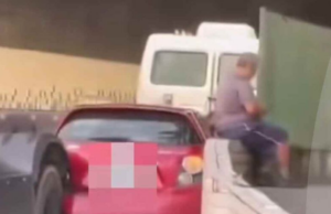 Acidente interdita túnel movimentado no litoral de SP