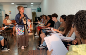 Inscreva-se curso de Espanhol gratuito no projeto social Jhony Sasaki