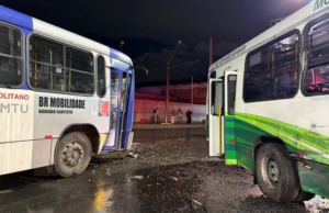 Colisão entre dois ônibus deixa oito feridos em Santos