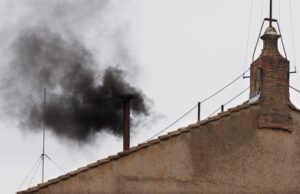 Conclave no Vaticano: primeira votação não define novo papa