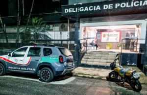 Motociclista é preso por desobediência e direção perigosa em Ilhabela