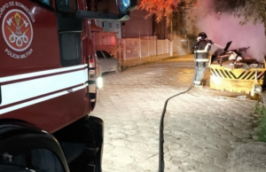 Incêndio em Caçamba Assusta Moradores em Ubatuba, Mas É Contido Sem Feridos