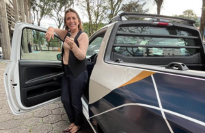 Deputada Federal Rosana Valle entrega veículo utilitário para a Casa de Emaús, no litoral de SP