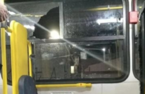 Passageiros vivem momentos de terror durante ataques a ônibus na Baixada Santista