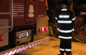 Incêndio em residência deixa uma pessoa ferida em Ubatuba