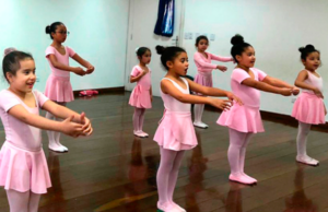 Matricule-se aulas de Ballet Infantil no Projeto Social Jhony Sasaki