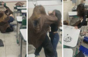 Aluna é atacada com tesoura por colega na escola.