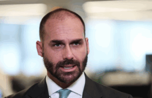 Motta barra Eduardo Bolsonaro como líder da minoria e abre caminho para cassação por faltas