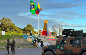 Exército Brasileiro faz vistoria na fronteira do Brasil com a Venezuela após ataque dos EUA.