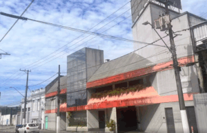 Caso de mortes em motel em Santos é investigado pela polícia.