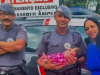 Bebê de 9 dias é salva por PM após engasgar com leite materno no interior de SP.